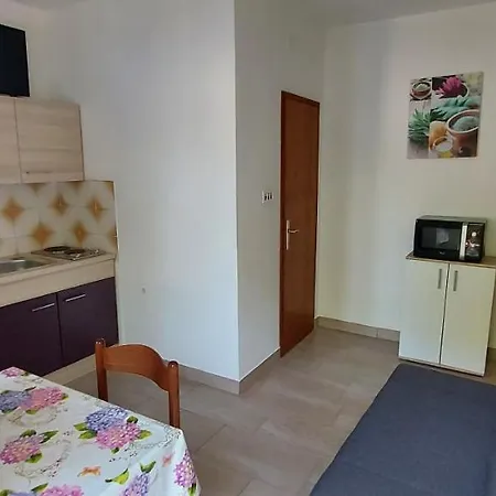 Apartment Gligora Mandre Exterior photo